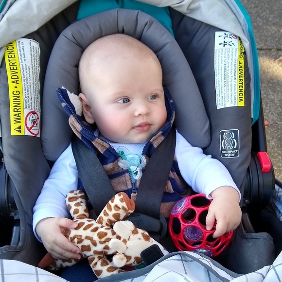 Meet your Posher, Meghan - Picture 2 of 3